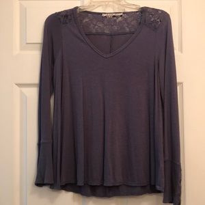 Chloe K long sleeve shirt